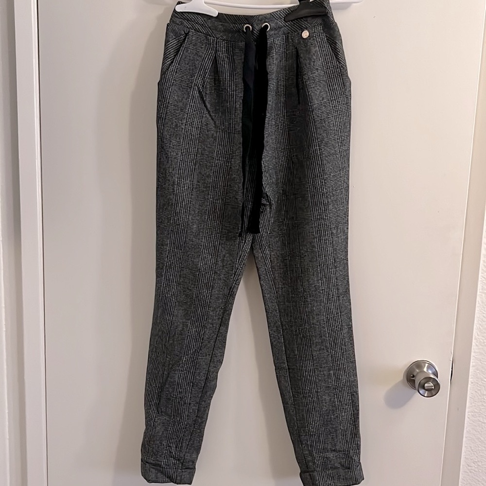 Gray plaid pants with velvet tie